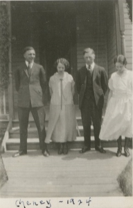 Guy, Vivian, Hilary and Miriam 1924